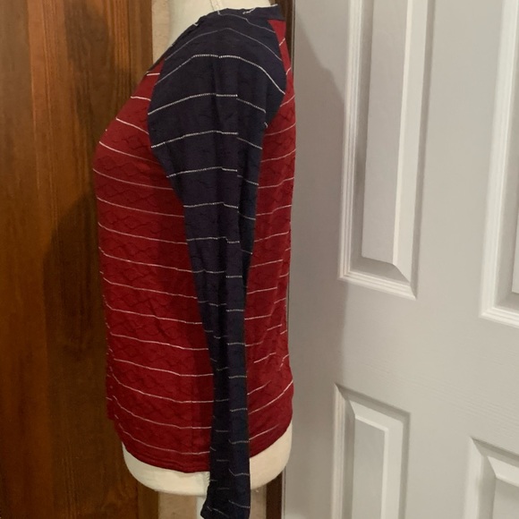 God Shield women’s top - Picture 2 of 3